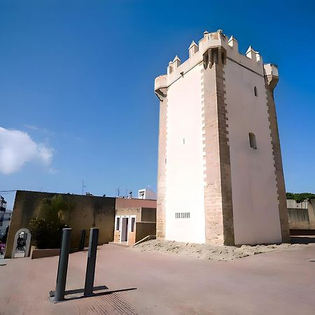 Apartamentos Cerca Del Mar Con Azotea Comunitaria كونيل ذي لا فرونتيرا المظهر الخارجي الصورة